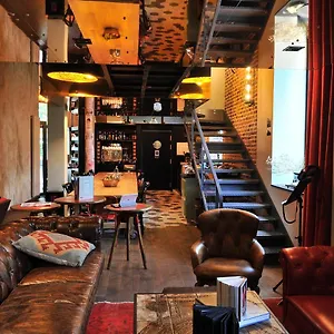 Hotel Le Magic Hall